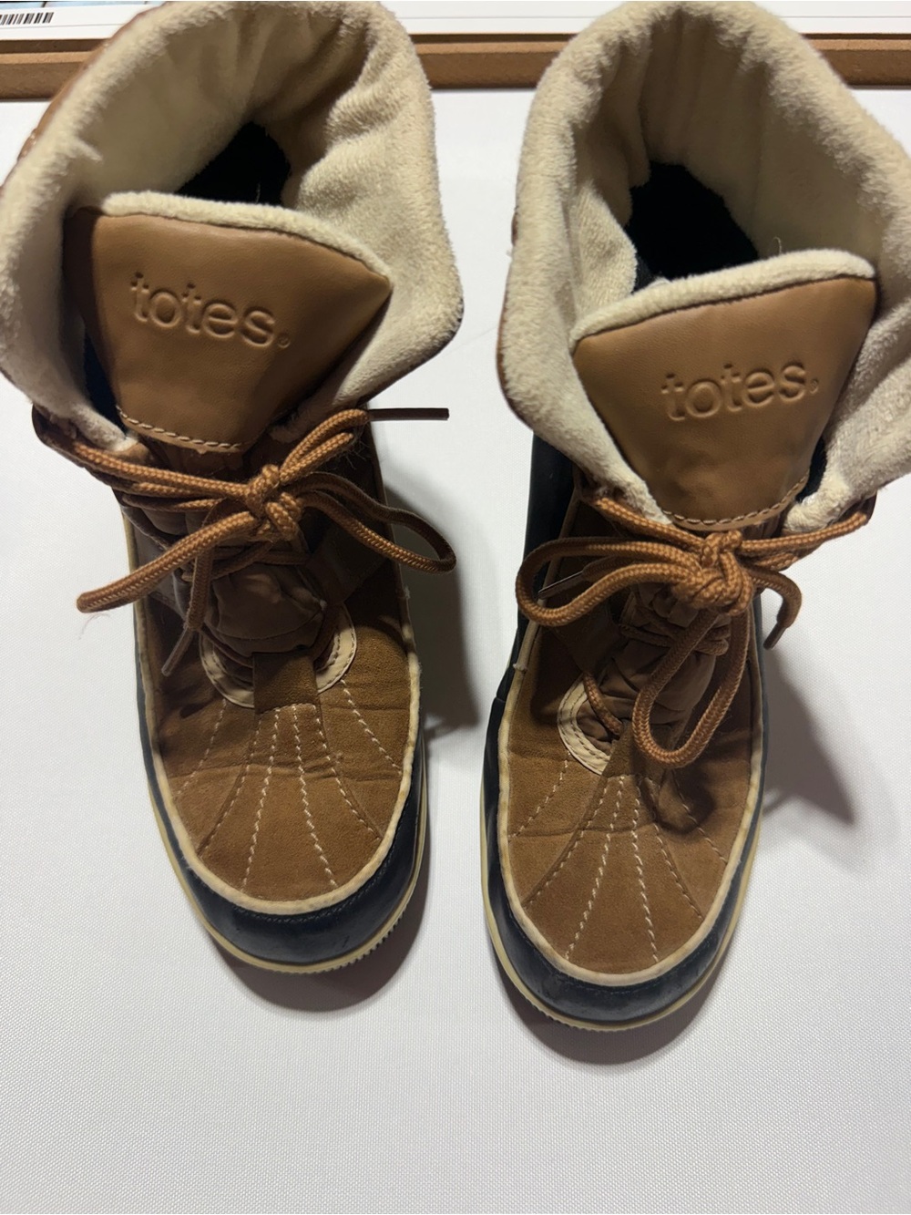Totes Women’s Laurie Tan Quilted Laceup Brown/Black Winter Boots Kohl’s Size 7